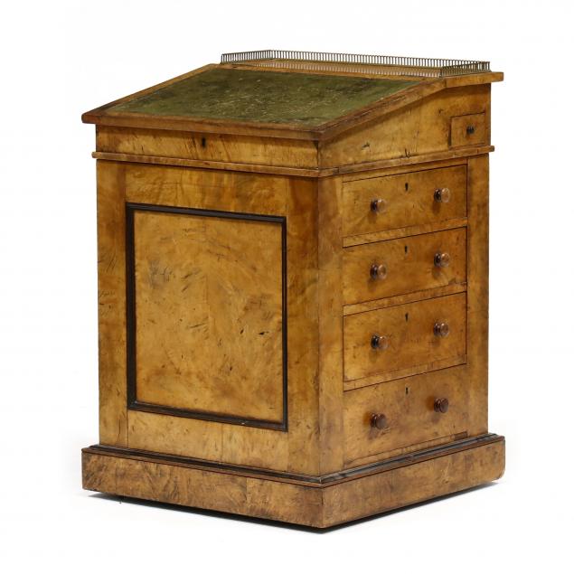 EDWARDIAN ENGLISH BURL VENEER