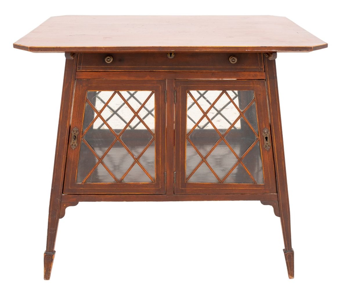 EDWARDIAN MAHOGANY AND SATINWOOD