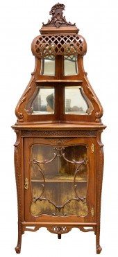 EDWARDIAN MAHOGANY CORNER CABI