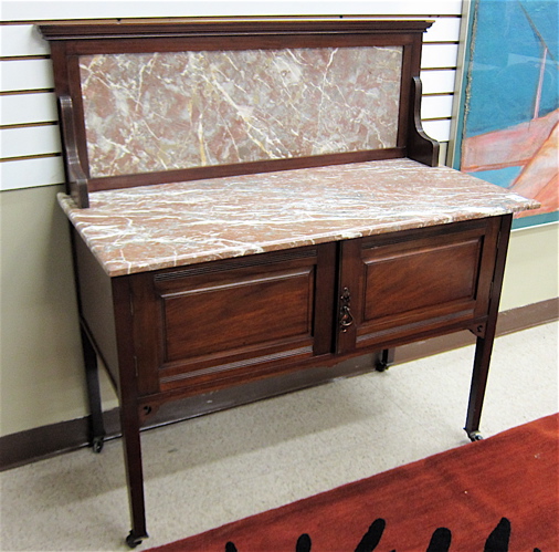 EDWARDIAN MARBLE AND MAHOGANY