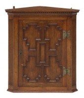 EDWARDIAN OAK HANGING CORNER C