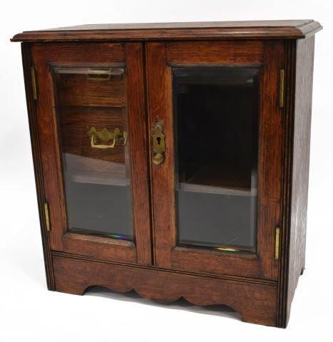 EDWARDIAN OAK TABLETOP CABINET W/