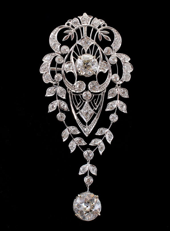 EDWARDIAN PLATINUM 4.66 CTW DIAMOND