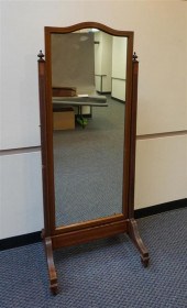 EDWARDIAN SATINWOOD INLAID MAH