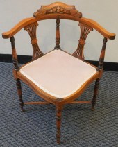 EDWARDIAN SATINWOOD MARQUETRY