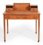 EDWARDIAN SATINWOOD WRITING DE