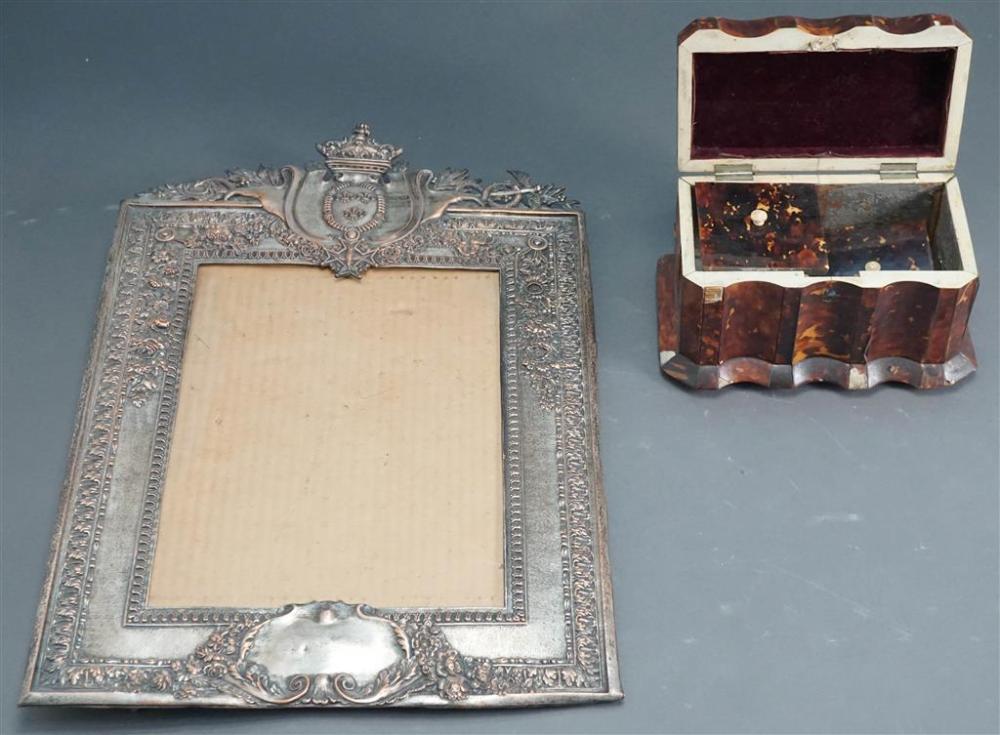 EDWARDIAN SHELL MOUNTED TEA CADDY