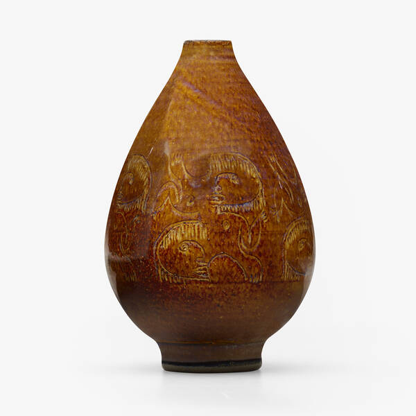 Edwin and Mary Scheier. Early vase.