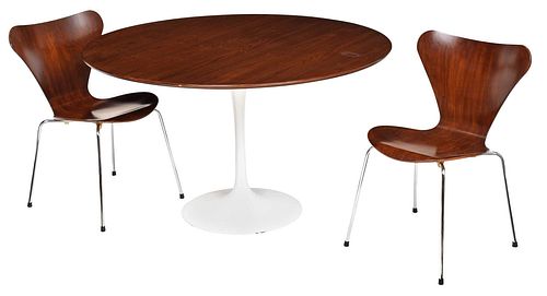 EERO SAARINEN DESIGNED TULIP TABLE,
