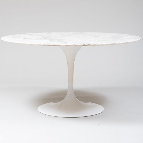EERO SAARINEN FOR KNOLL CALACATTA