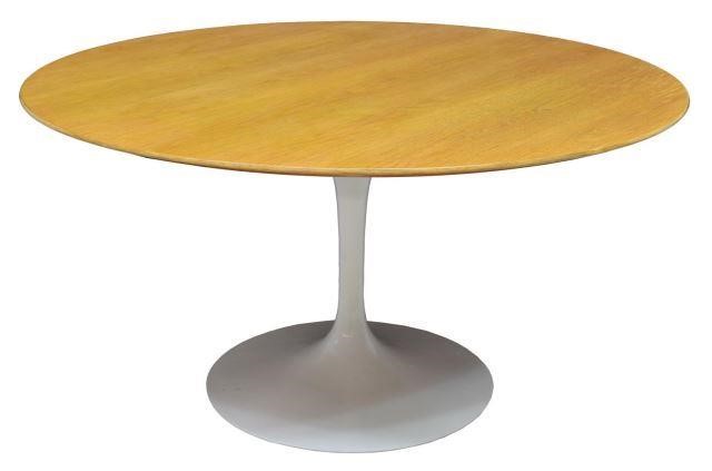 EERO SAARINEN FOR KNOLL TULIP