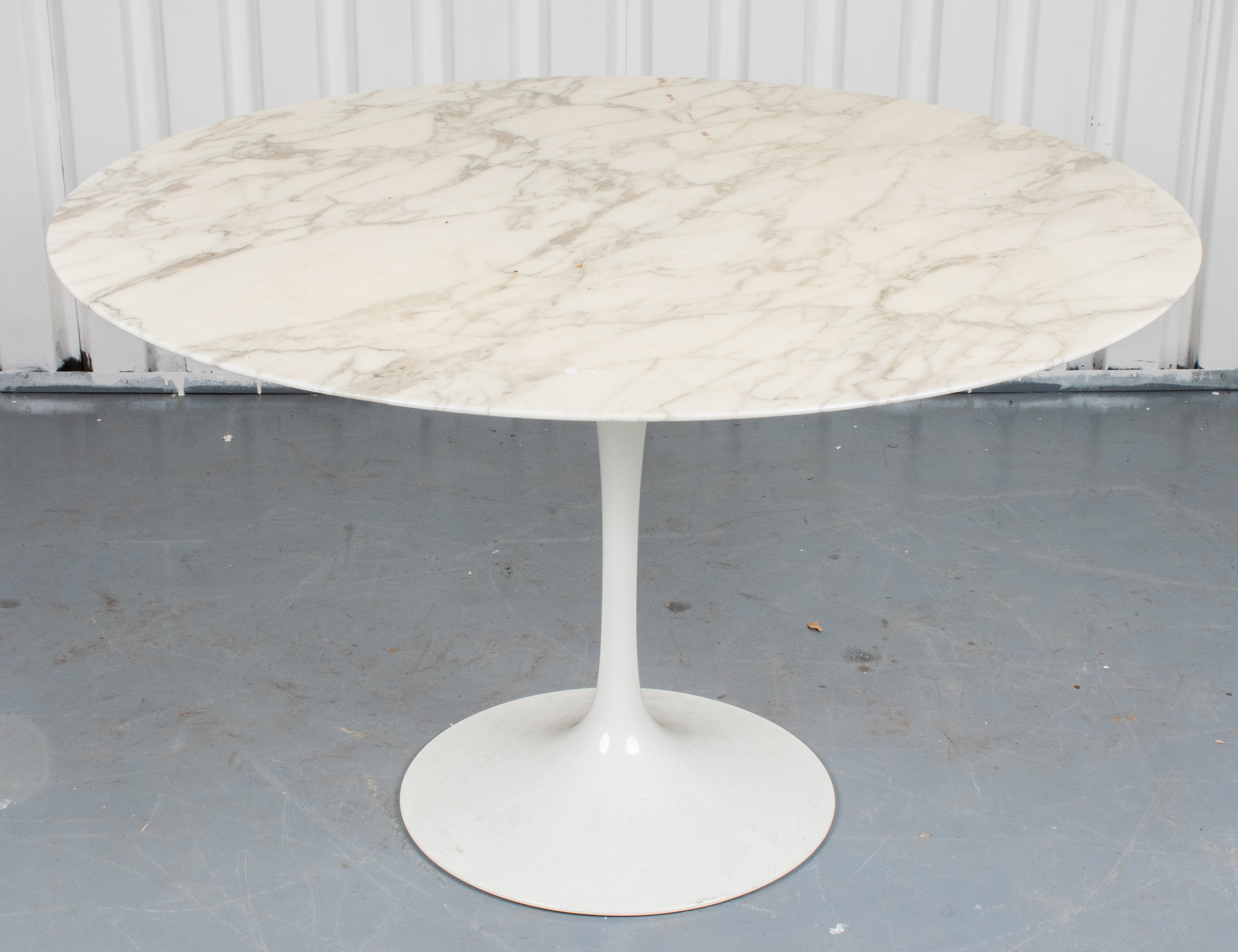 EERO SAARINEN FOR KNOLL TULIP