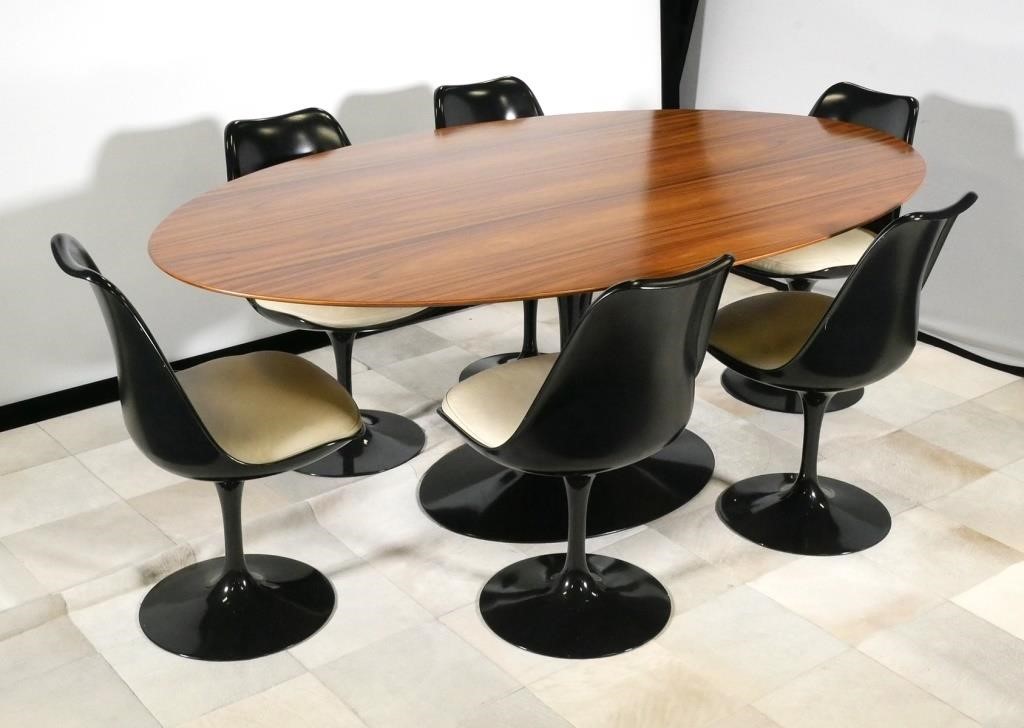 EERO SAARINEN KNOLL OVAL TULIP