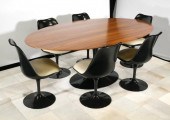 EERO SAARINEN KNOLL OVAL TULIP