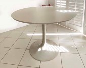 EERO SAARINEN LAMINATE & METAL