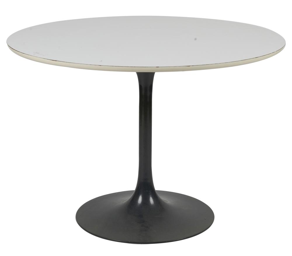EERO SAARINEN-STYLE DINING