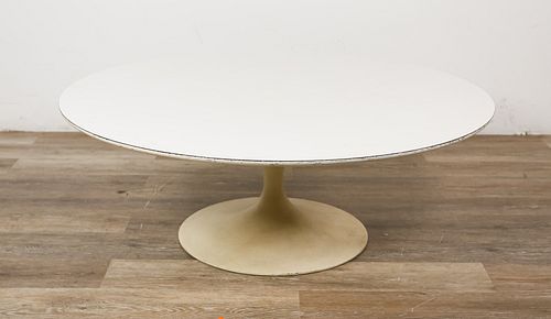 EERO SAARINEN TULIP COFFEE TABLE
