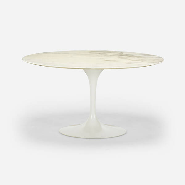 Eero Saarinen. Tulip dining