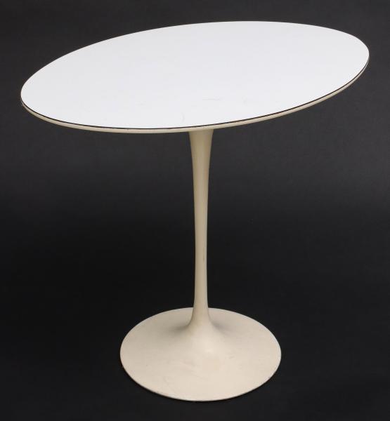 EERO SAARINEN 'TULIP' SIDE TABLE