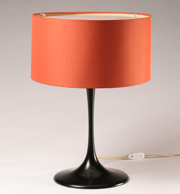Eero Saarinen Tulip Table Lamp