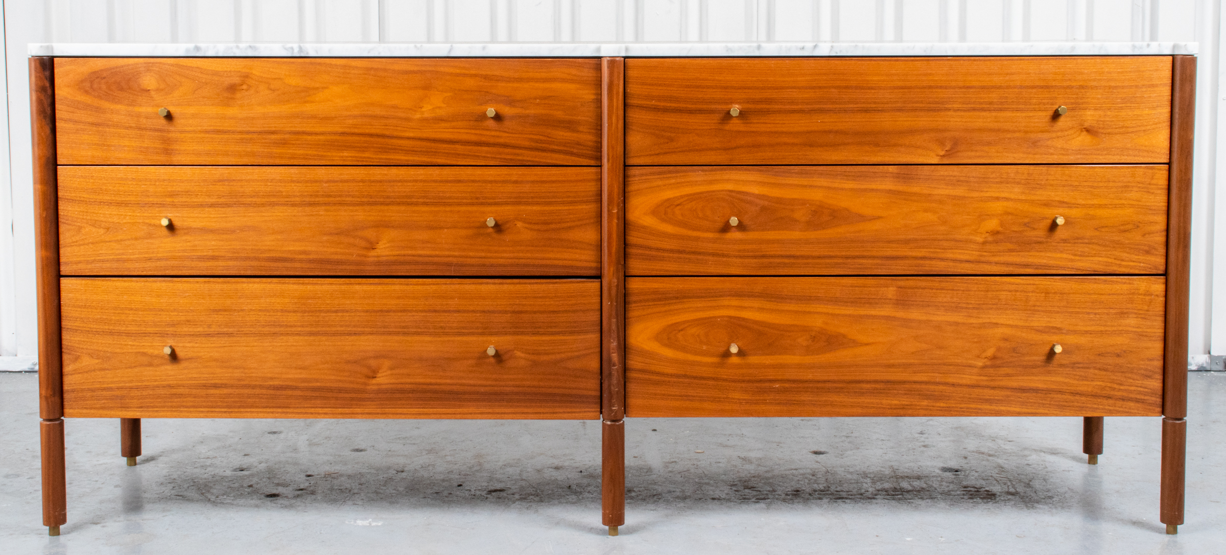 EGG COLLECTIVE "MORRISON" WALNUT