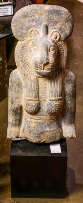 EGYPTIAN STONE FIGURAL FRAGMEN
