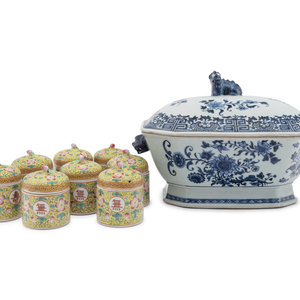 Eight Chinese Famille Jaune