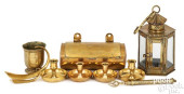 EIGHT ENGLISH BRASS HOUSEWARES