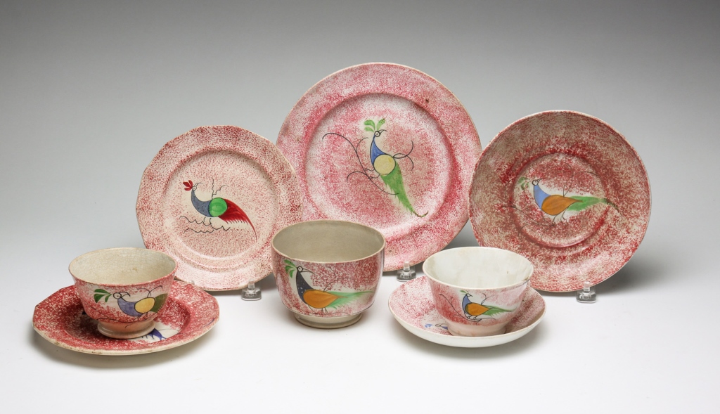 EIGHT ENGLISH PEAFOWL SPATTERWARE