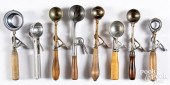 EIGHT ICE CREAM SCOOPSEight ic