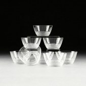 EIGHT LALIQUE DESSERT BOWLS, I