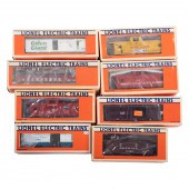 EIGHT LIONEL FREIGHT CARS Incl