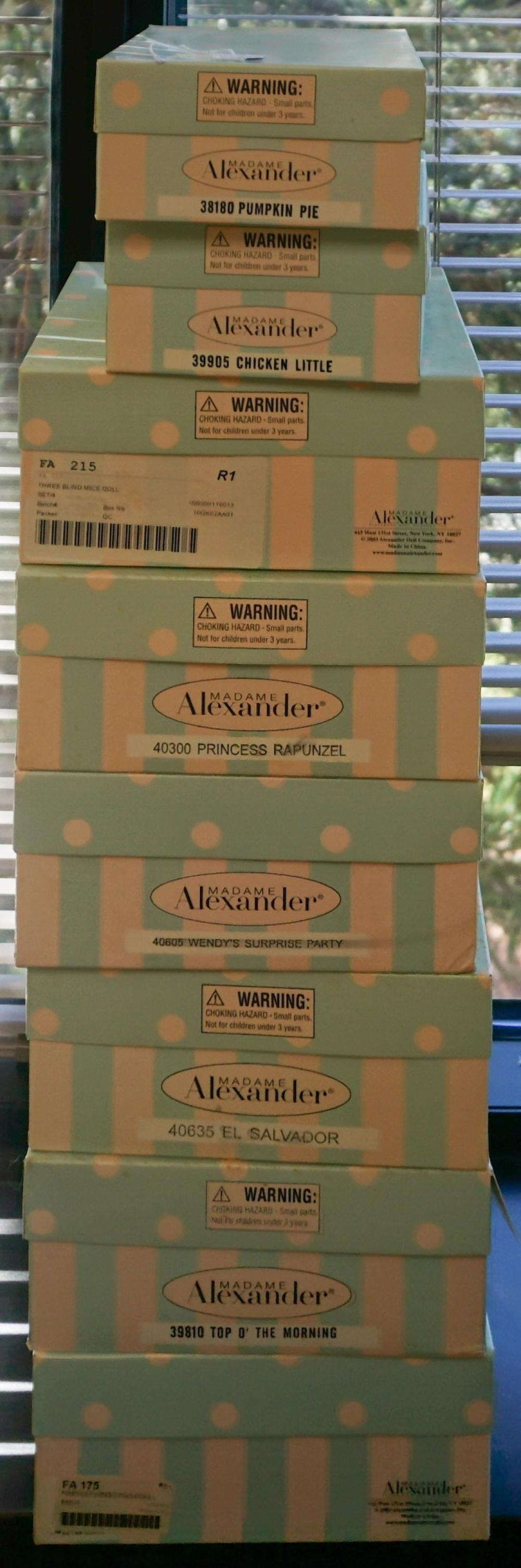 EIGHT MADAME ALEXANDER DOLLS IN
