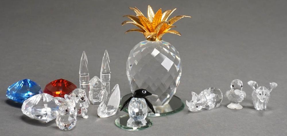 EIGHT MINIATURE SWAROVSKI CRYSTAL