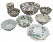 EIGHT PIECE CHINESE PORCELAIN