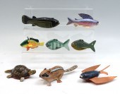 EIGHT PIECE FISH DECOY LOT: 1)