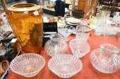 EIGHT PIECE GLASS GROUPEight P