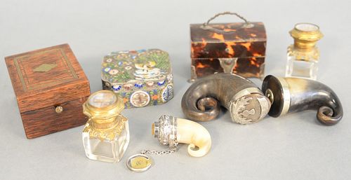 EIGHT PIECE GROUP TO INCLUDE 2 HORN
