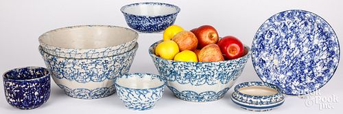 EIGHT PIECES BLUE AND WHITE