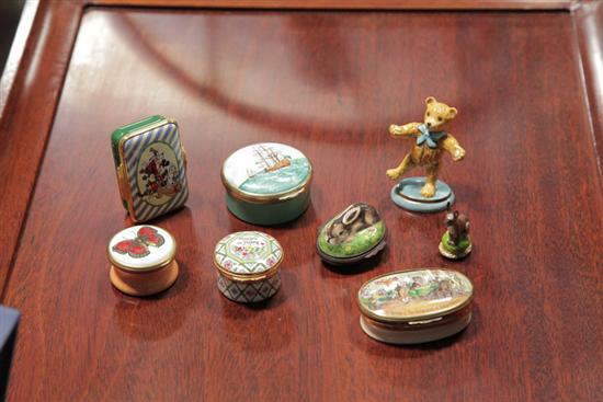 EIGHT PIECES OF ENGLISH HALCYON