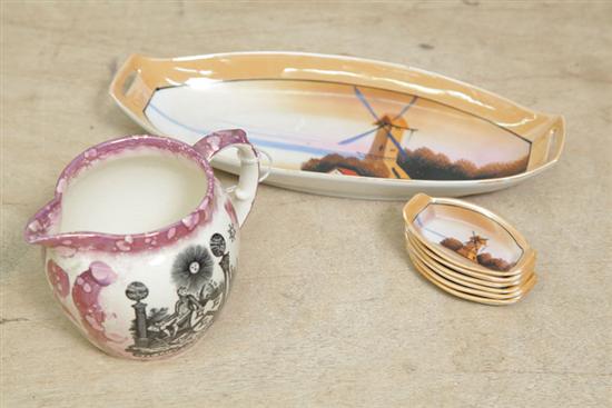 EIGHT PIECES OF PORCELAIN. A