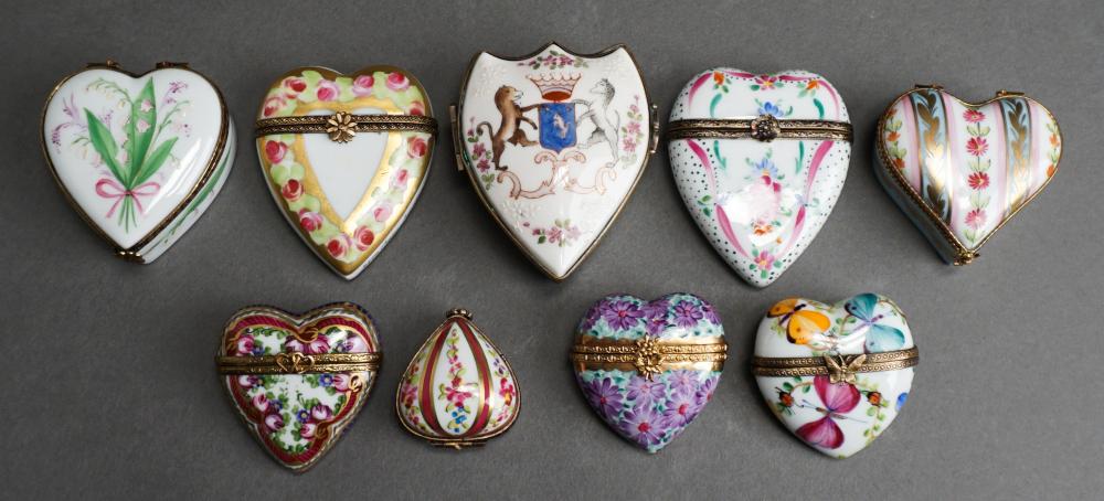 EIGHT PREDOMINANTLY LIMOGES
