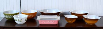 Eight signed vintage Pyrex