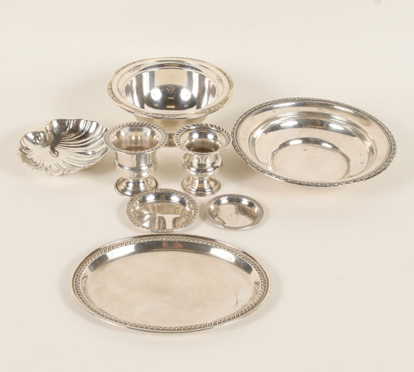 Eight sterling items with gadrooned