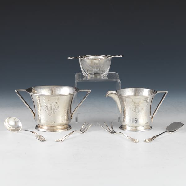 EIGHT STERLING SILVER ART DECO/ARTS