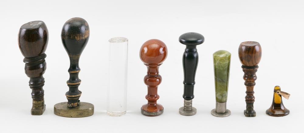 EIGHT WAX SEALS LENGTHS TO