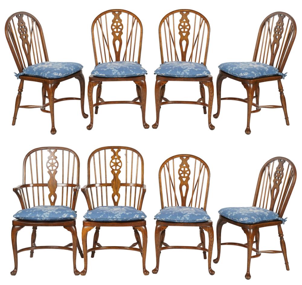 EIGHT WINDSOR CHAIRSEight Windsor