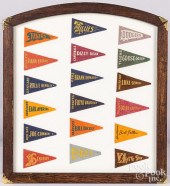 EIGHTEEN 1930'S MINIATURE FELT