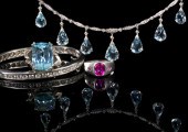 Eighteen-Karat White Gold, Aqu