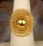 EIGHTEEN KARAT YELLOW GOLD ADJ